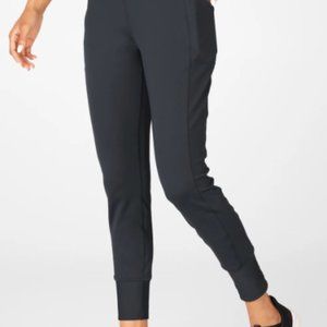 NWT Fabletics ThermaFlex High-Waisted Pocket Jogger in Black XS